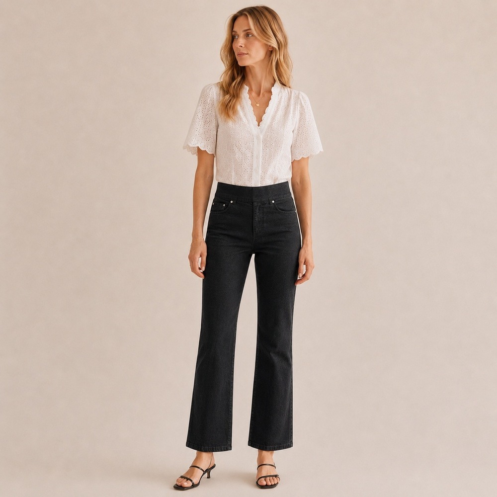 SPANX Straight Leg Pull On Jeans Sz M Black